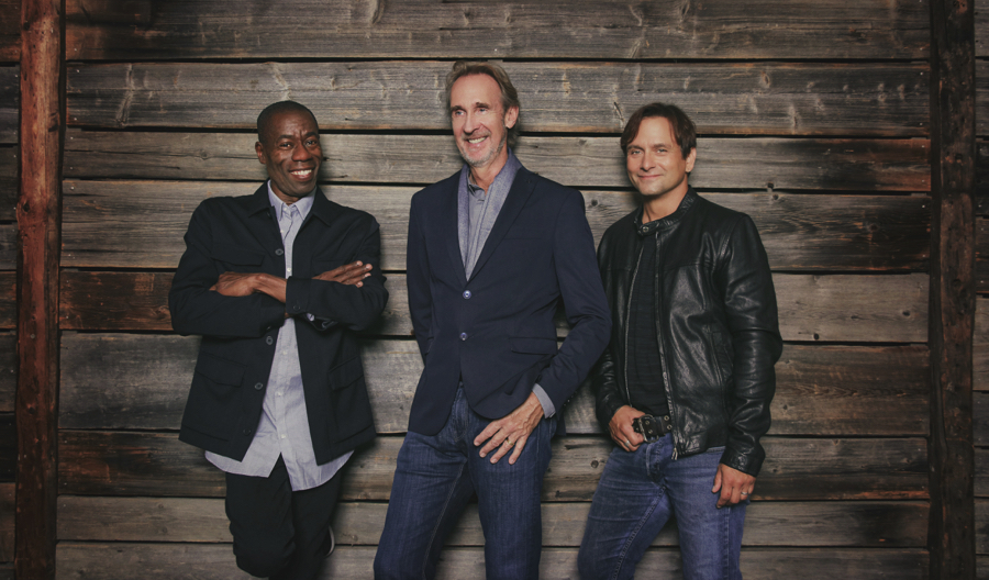 Mike + The Mechanics (GB) – Let Me Fly