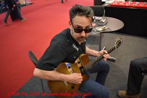 Chris Casello - A Real Cool R´n´R Guitarman (2)