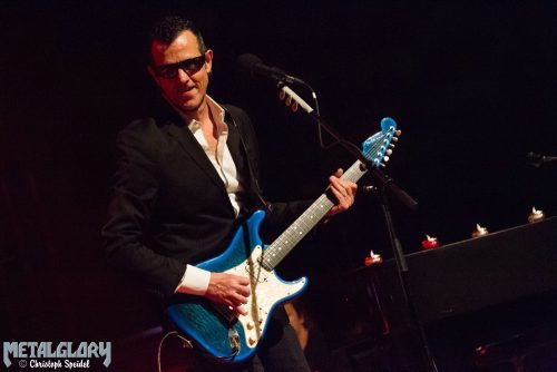 Gary Hoey 03