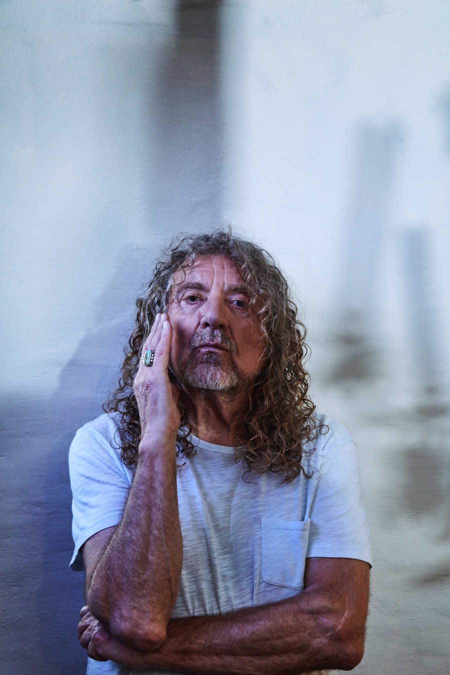 Robert Plant kehrt mit brandneuem Album „Carry Fire“ zurück