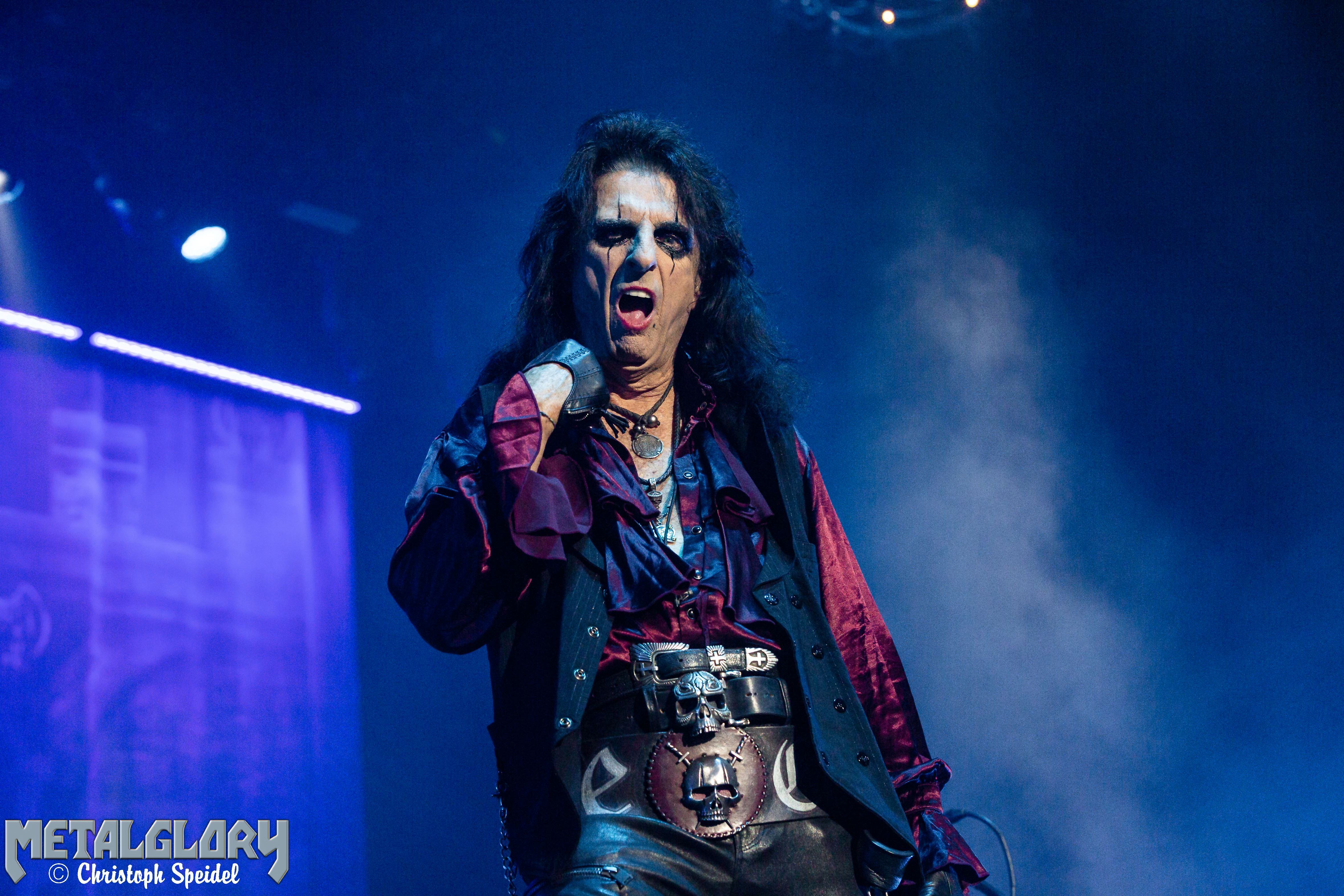 Alice Cooper “Ol’ Black Eyes Is Back World Tour 2019”, 23.09.2019, Barclaycard Arena, Hamburg, Support Black Stone Cherry