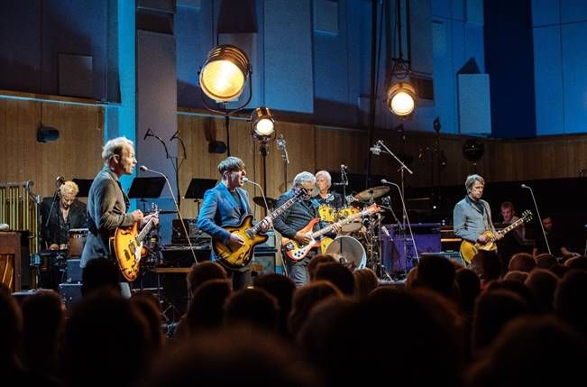 news: The Analogues am 13.10.23 in der Barclays Arena, Hamburg
