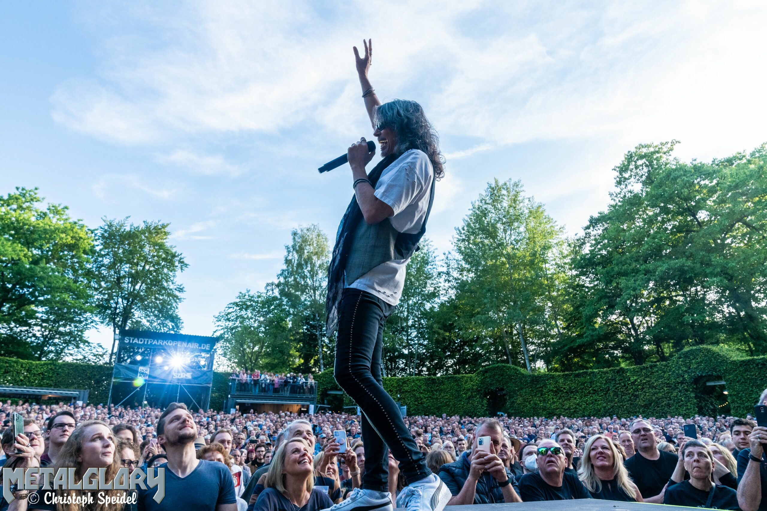 Foreigner Live 2022, Support The Dead Daisies, 03.06.2022, Stadtpark Freilichtbühne, Hamburg