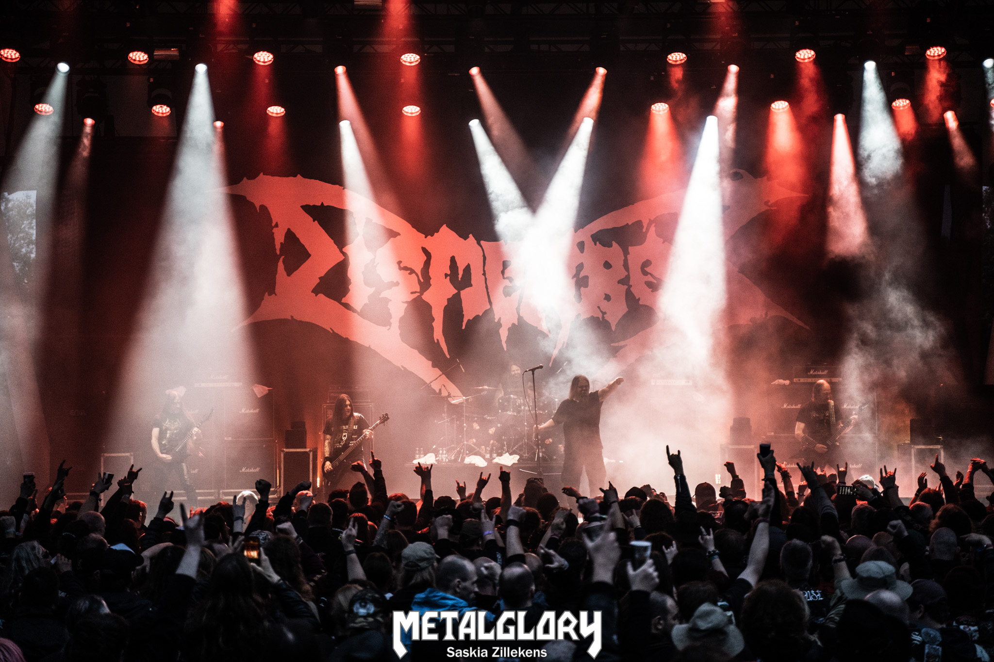 Rock Hard Festival 2025 – Samstag, 07. Juni: Schlamm, Sound und schweißtreibender Starkregen